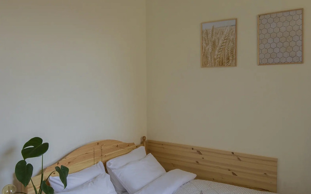 Gorod Rek Na Bolshom Kazachyem Pereulke Flat