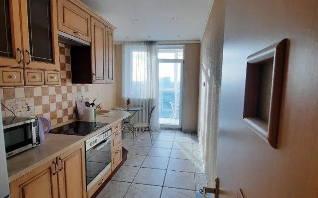 Квартира на  Эпроновской 1