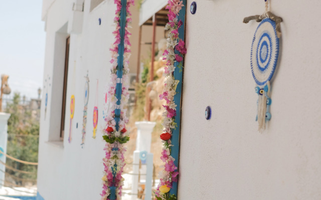 Hotel TEK HAN KUMKUYU