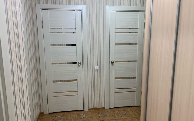 Na Arkadiya Shipunova 42 Apartments