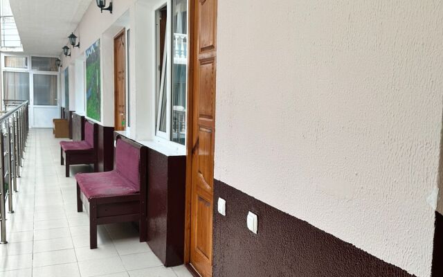 Adrianna Guest House