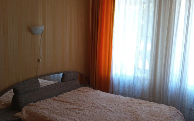 Studiya V Tsentre Na Arsenyeva 9 Flat