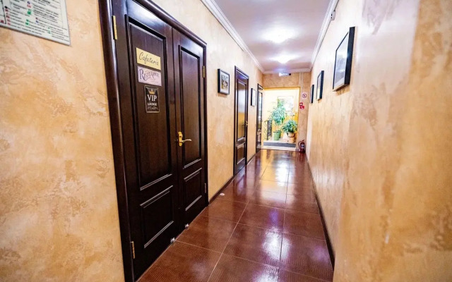 Отель На Вайнера