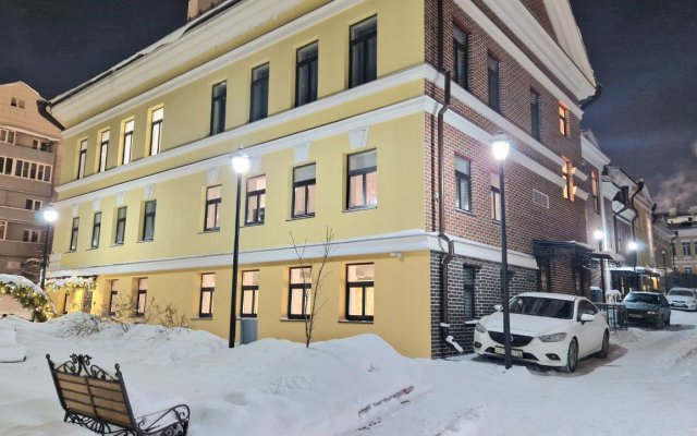 Апартаменты Просторная двухуровневая студия у подножия Казанского Кремля