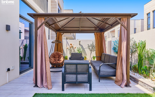 Частный дом Bnbme Sun Villa 4 BDR