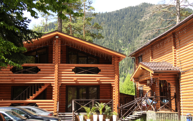 Aura Chale Recreation camp