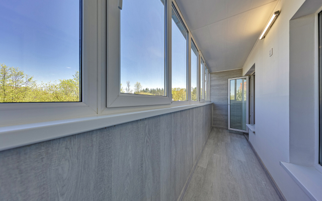 Sovremennaya Kvartira V Klimovske Apartments