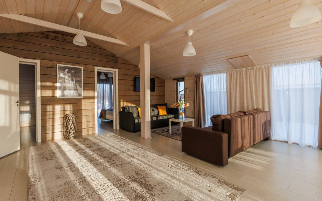 Отель Strawberry Fields Golf Resort