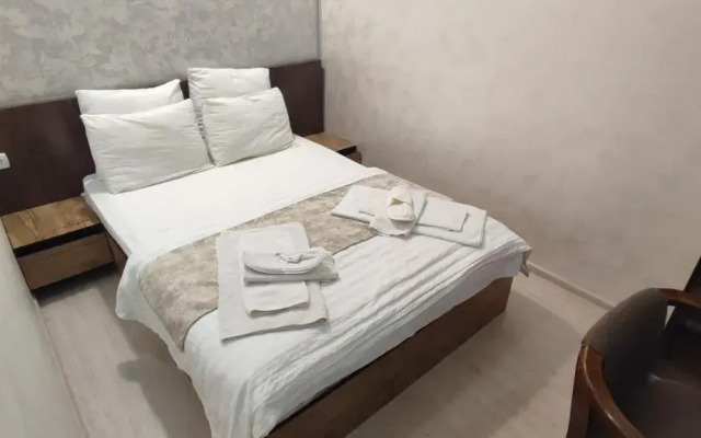 Art Rakat Hotel