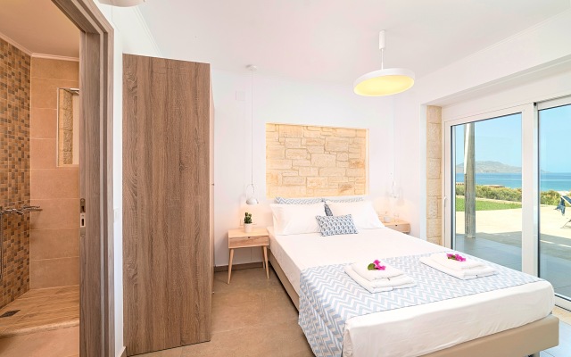 Vista Mare Villas Heated Pool