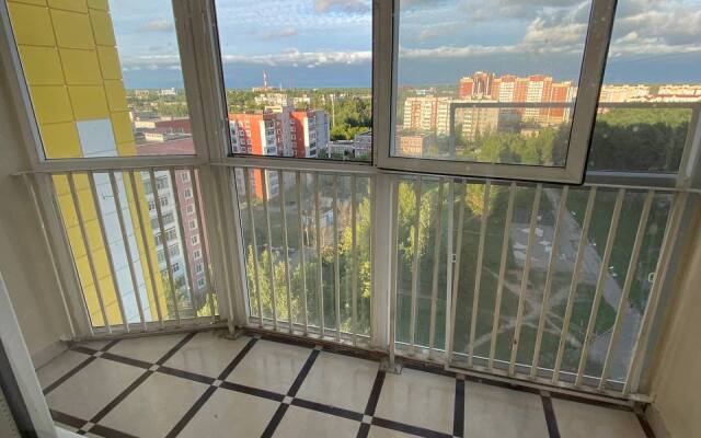 Trekhkomnatnaya Kvartira Povyshennoy Komfortnosti Flat