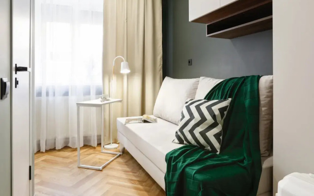 Апартаменты 2 на площади Восстания (Сов 2)