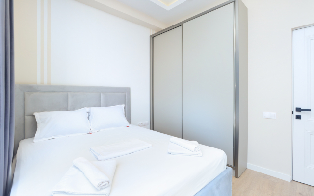 On Amiryan Str. 26/4-78/1 Apartments