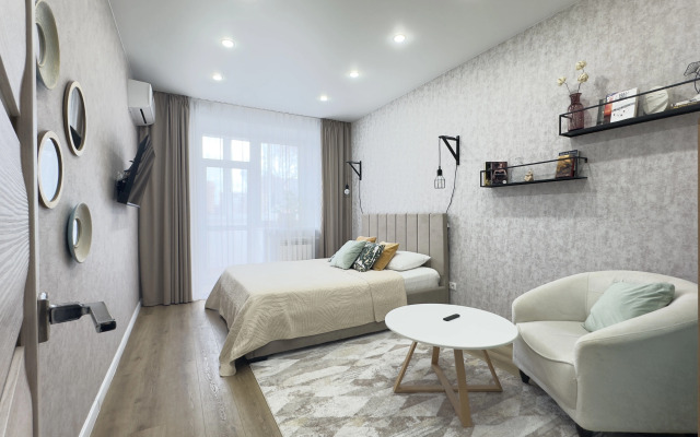 Uyutnaya s Beskontaktnym Zaseleniem v Centre Goroda Flat