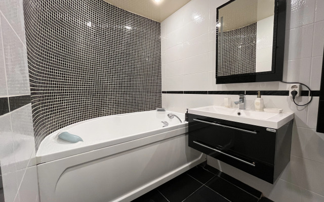 Квартира Уютная студия у метро Яшьлек