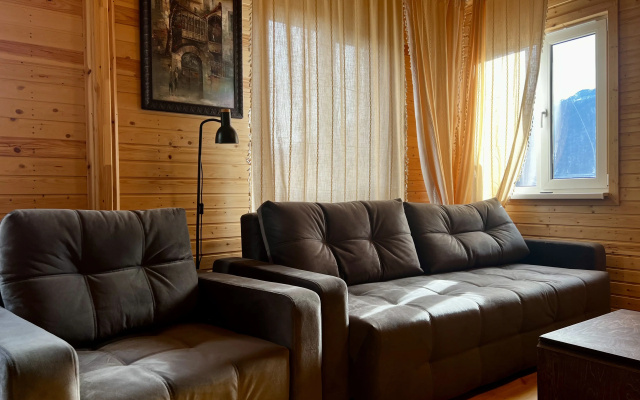 Шале Tanhum House