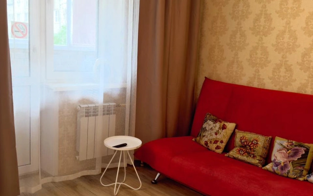 Na Chekhova 17/2 Apartments