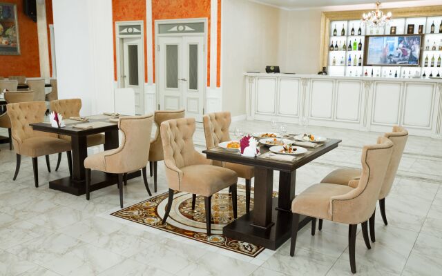 Гостиница Центральная