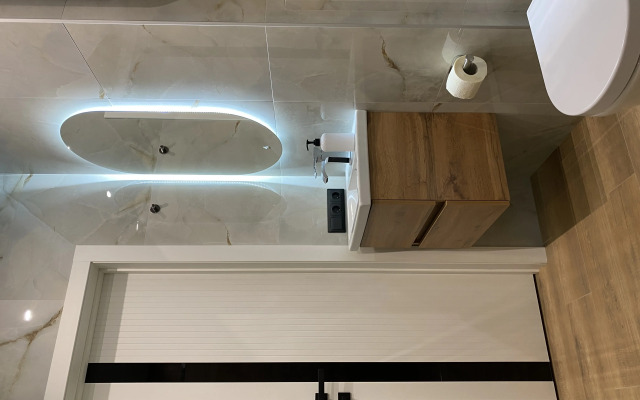 Stilnaya studiya u ploschadi Lenina Flat