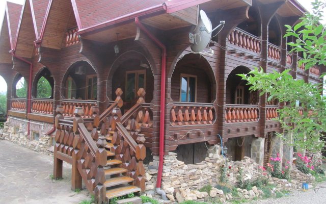 Гостевой Дом у горы Любава