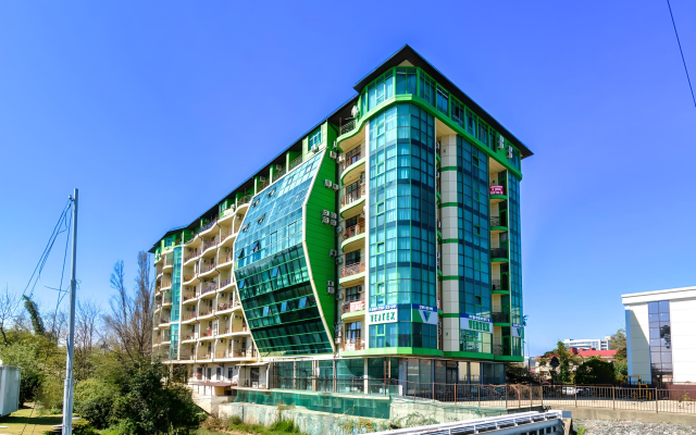 Green Sail Apartments