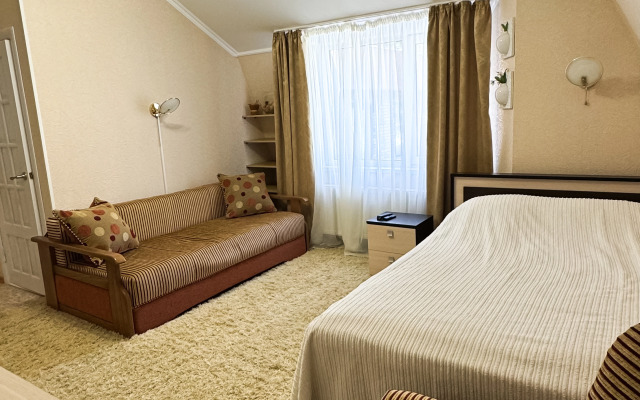 Zapovednyij Arhyiz Guest House
