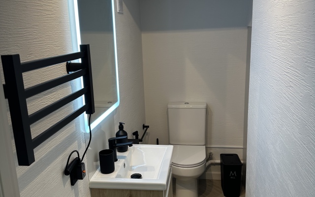 Gostevoy Dom s Dizaynerskim Remontom Guest House
