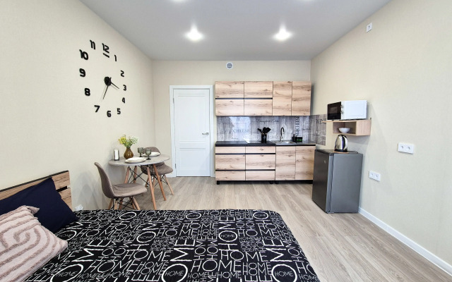 Studiya ZHK Letniy Apartments