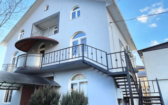 Adel Guest house