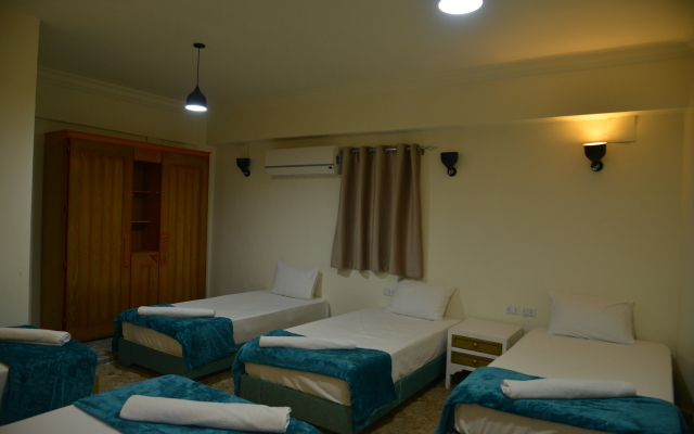 Brother Hotel Dahab