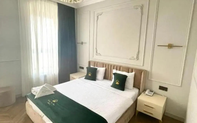 Perla De Mar Inn Hotel