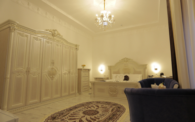 Imperial Palace Hotel