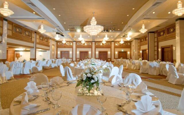 Danat Al Ain Resort Hotel
