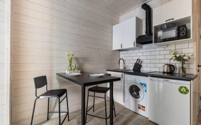 Studiya s balkonom Bombflat na Grivtsova Apartments