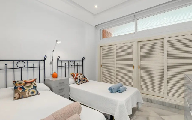 All About Villa Marina Mariola