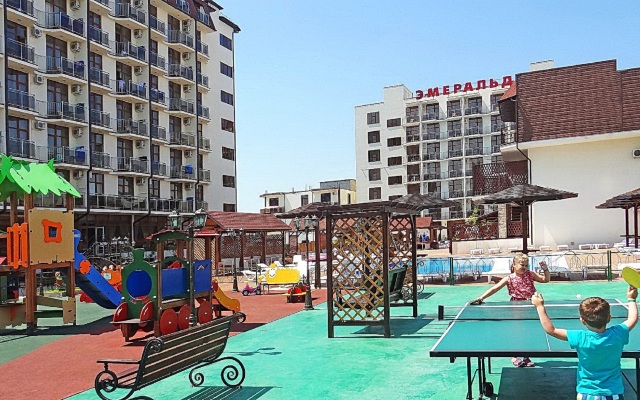 Emerald Hotel