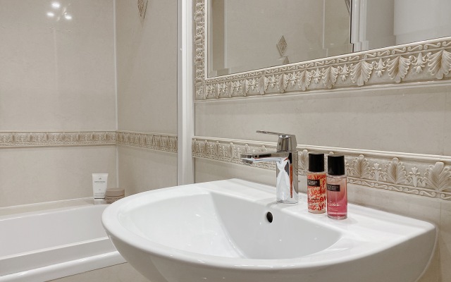 Gurzuf S Vidom Na More Apartments
