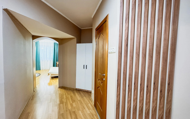 Квартира 2-к. Квартира 80 м² 3 Кровати