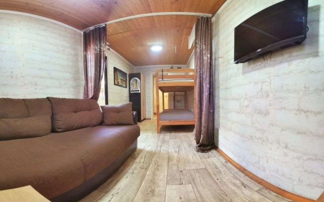 Na Beregu Private house