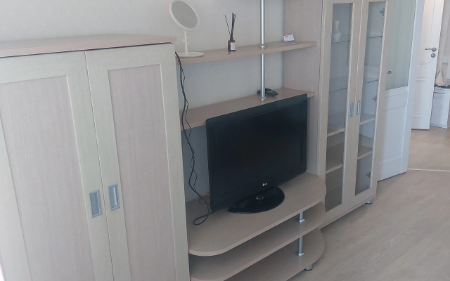 Uyutnaya Kvartira S Prekrasnym Vidom Iz Okna Flat