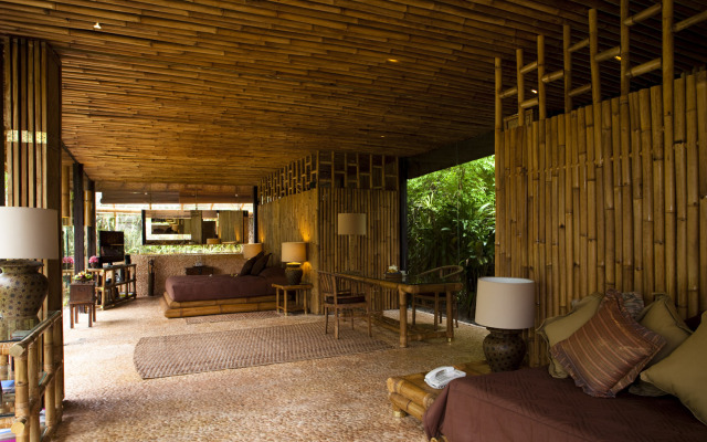 La Taverna Suites Hotels