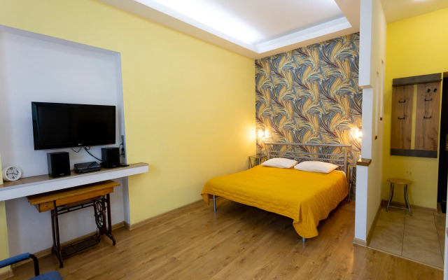 Апартаменты на Разъезжая 1