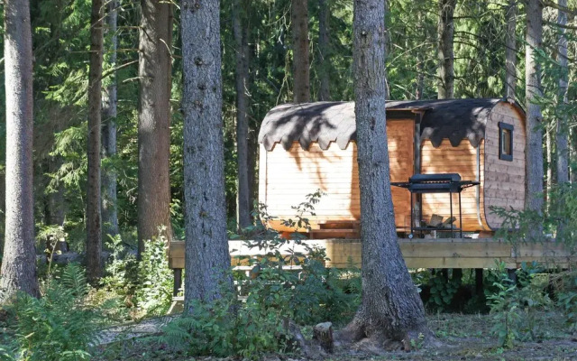 Guest house A-Freym S Baney V Lesu