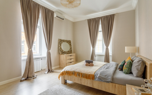 Luchshaya Kvartira with 3 bedrooms near Kremlin