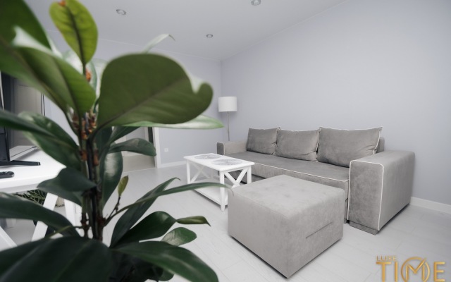 Na Ulitse Tavlaya 72a Apartments