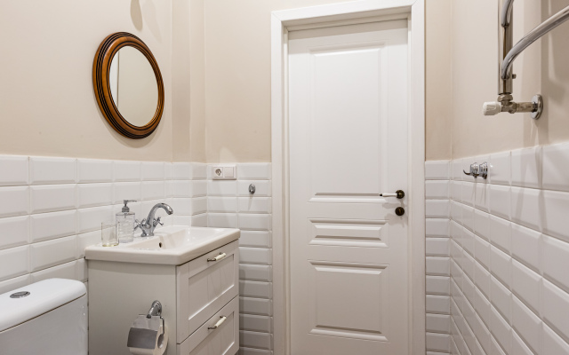 Апартаменты With XIX Century furniture