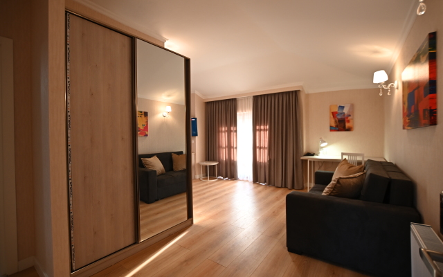 Hotel Well Inn