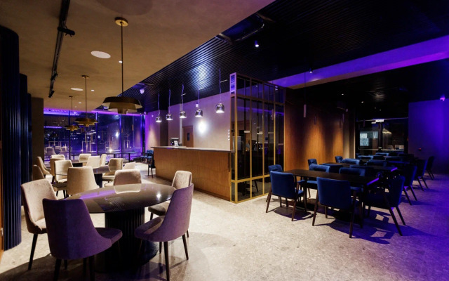 Chayka Hotel