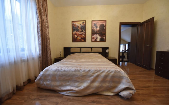 Частный дом Коттедж 3-х этажный