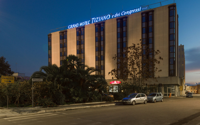 Hotel  Grand Hotel Tiziano e dei Congressi